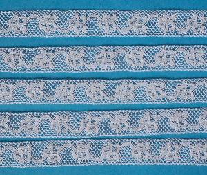 OOP French Val Lace Insertion 1068 Tulips